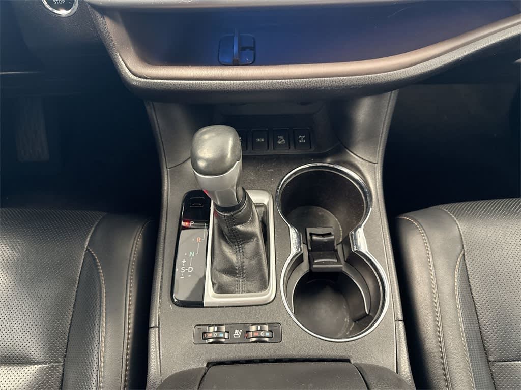 Thumbnail: 2018 Toyota Highlander - 38