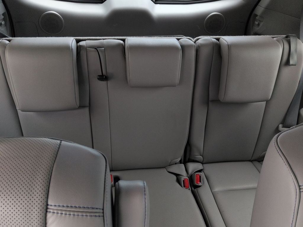 Thumbnail: 2019 Toyota Highlander - 29