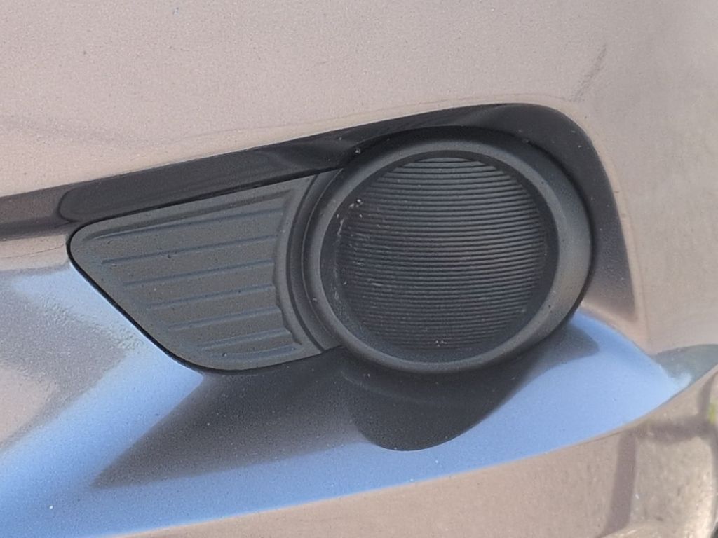 Thumbnail: 2017 Toyota Sienna - 24