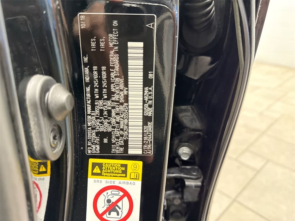 Thumbnail: 2019 Toyota Highlander - 21