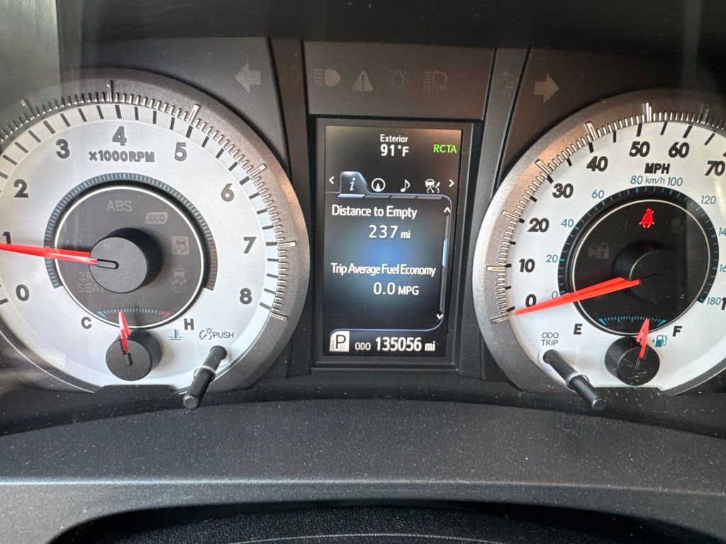 Thumbnail: 2019 Toyota Sienna - 6