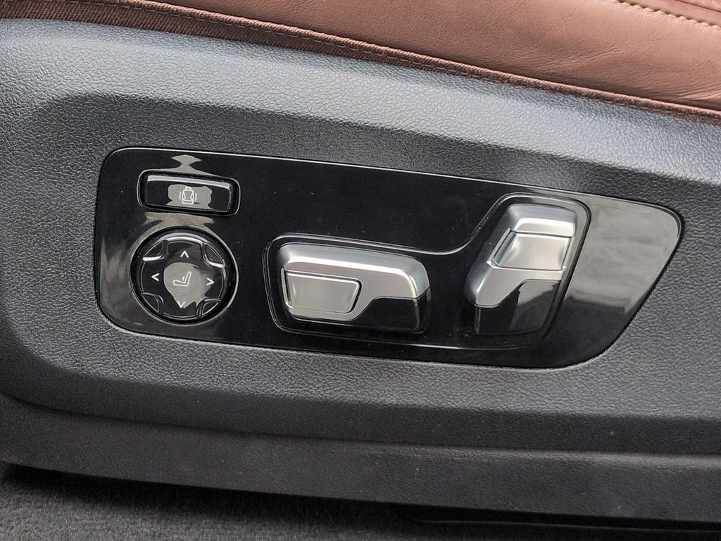 Thumbnail: 2019 BMW X5 - 26