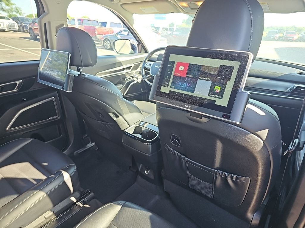 Thumbnail: 2023 Kia Telluride - 9