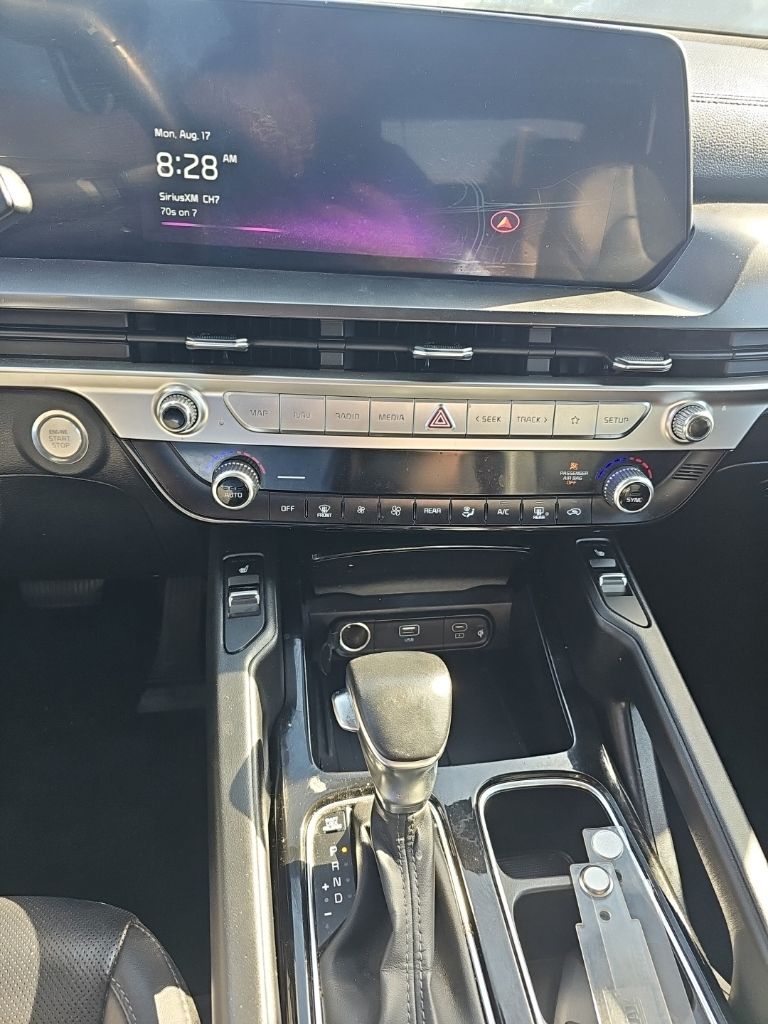 Thumbnail: 2023 Kia Telluride - 4