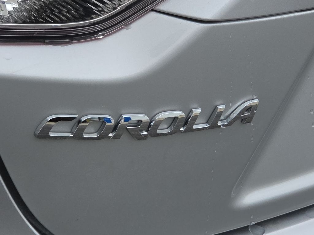 Thumbnail: 2024 Toyota Corolla - 26
