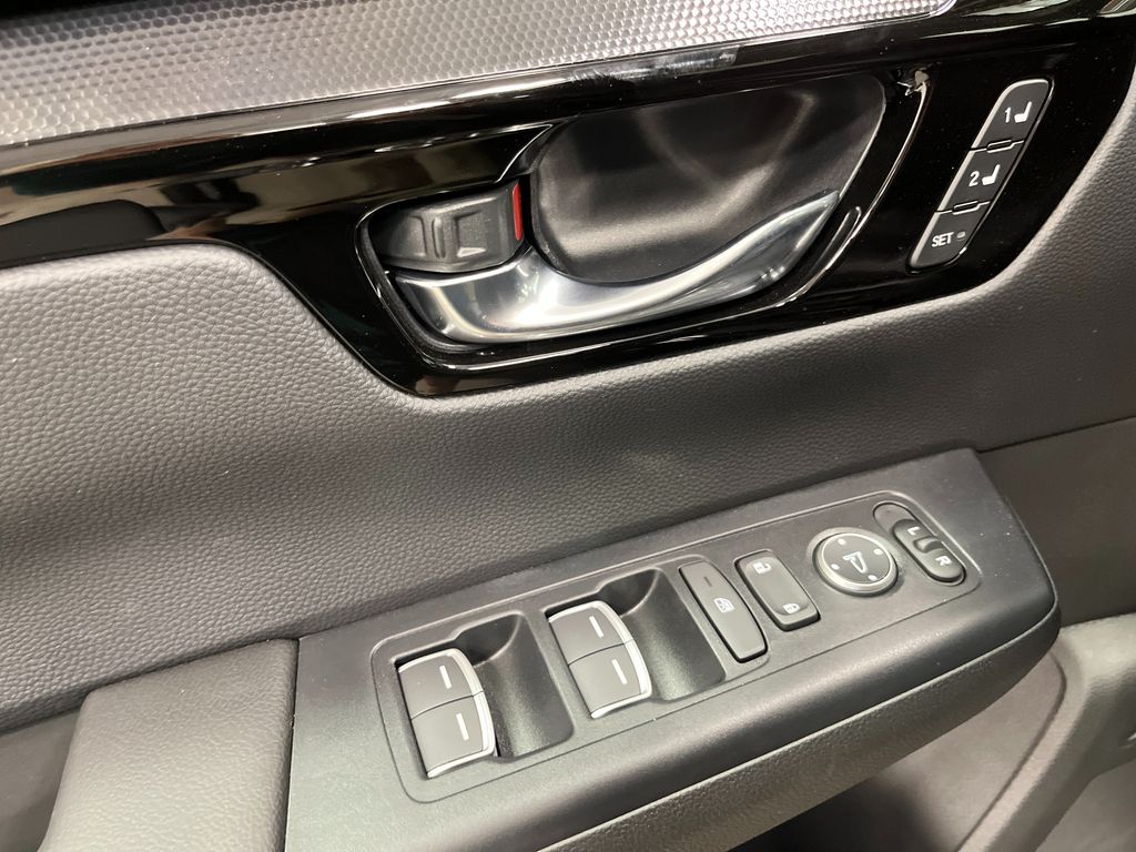 Thumbnail: 2026 Honda CR-V - 21