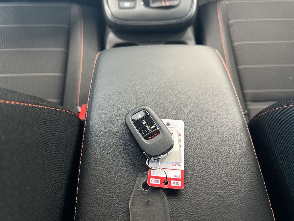 Thumbnail: 2026 Honda CR-V - 19