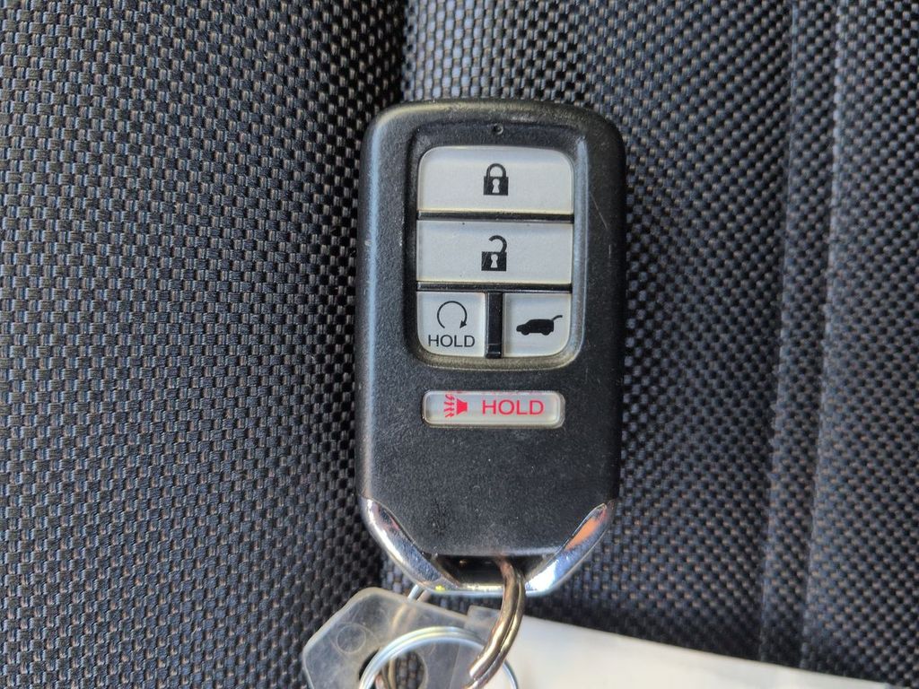 Thumbnail: 2019 Honda CR-V - 18
