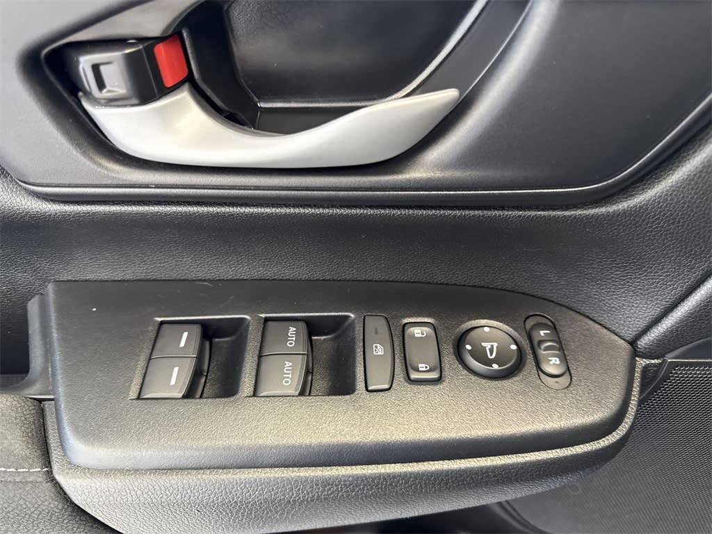 2022 Honda CR-V SE 25
