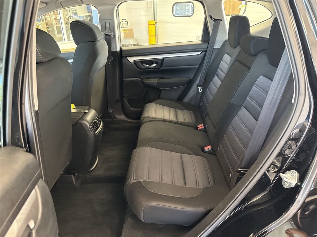 2022 Honda CR-V SE 26