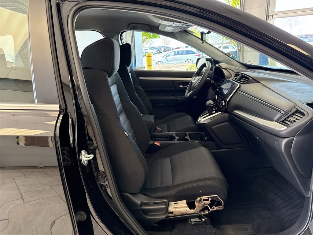 2022 Honda CR-V SE 28