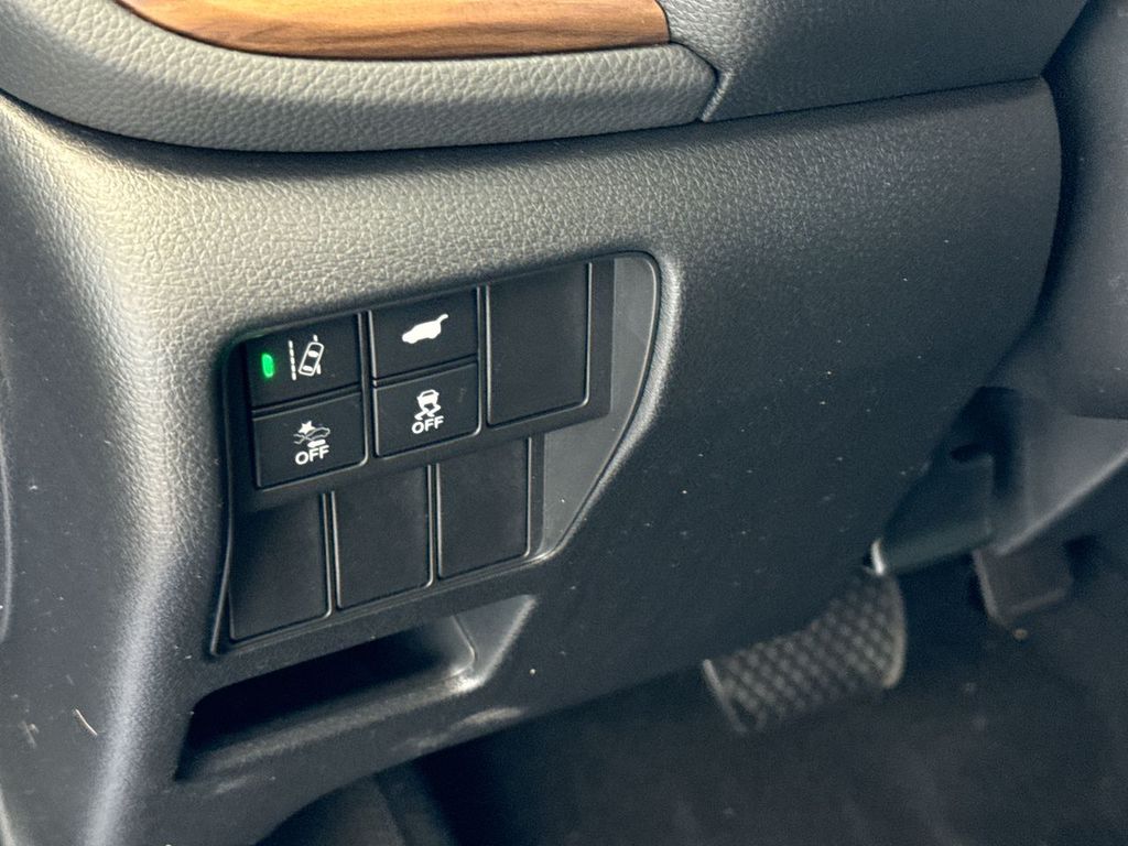 Thumbnail: 2021 Honda CR-V - 36