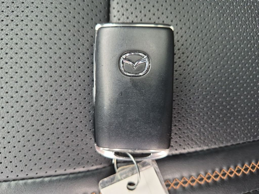 Thumbnail: 2024 Mazda CX-50 - 18