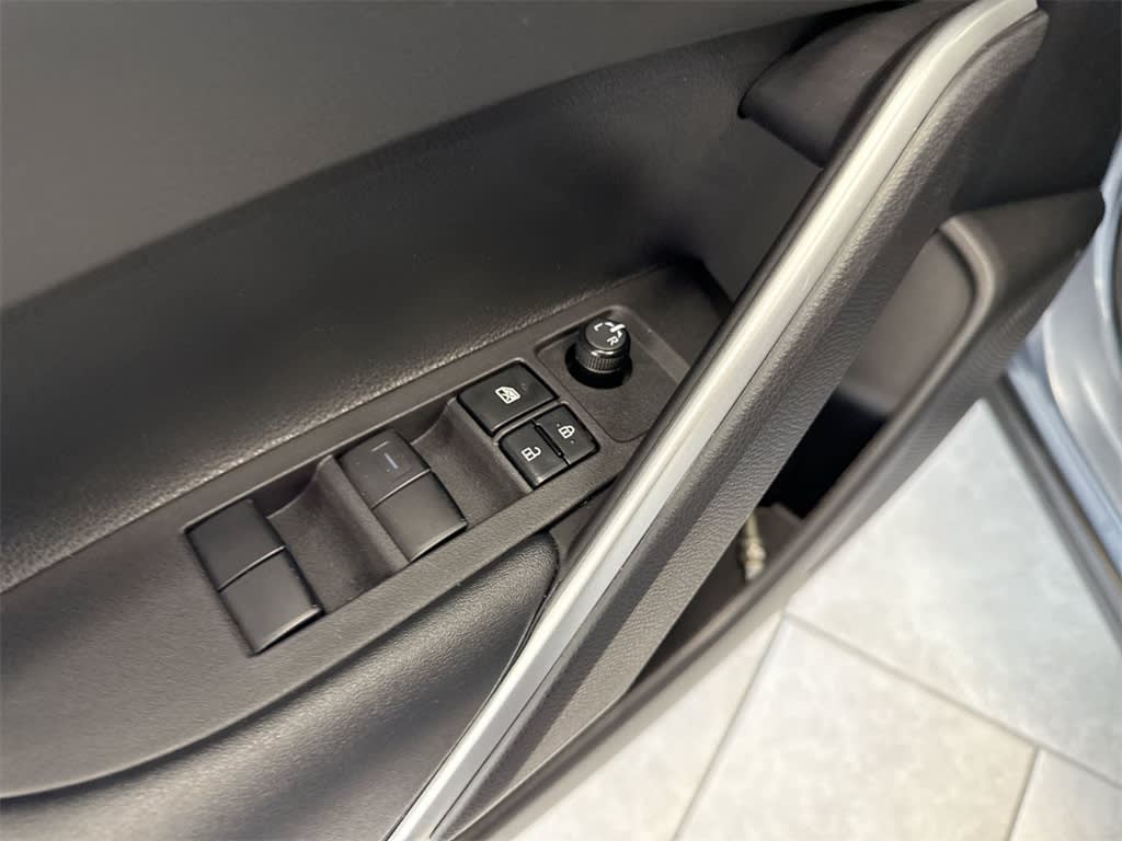 Thumbnail: 2024 Toyota Corolla Cross - 27