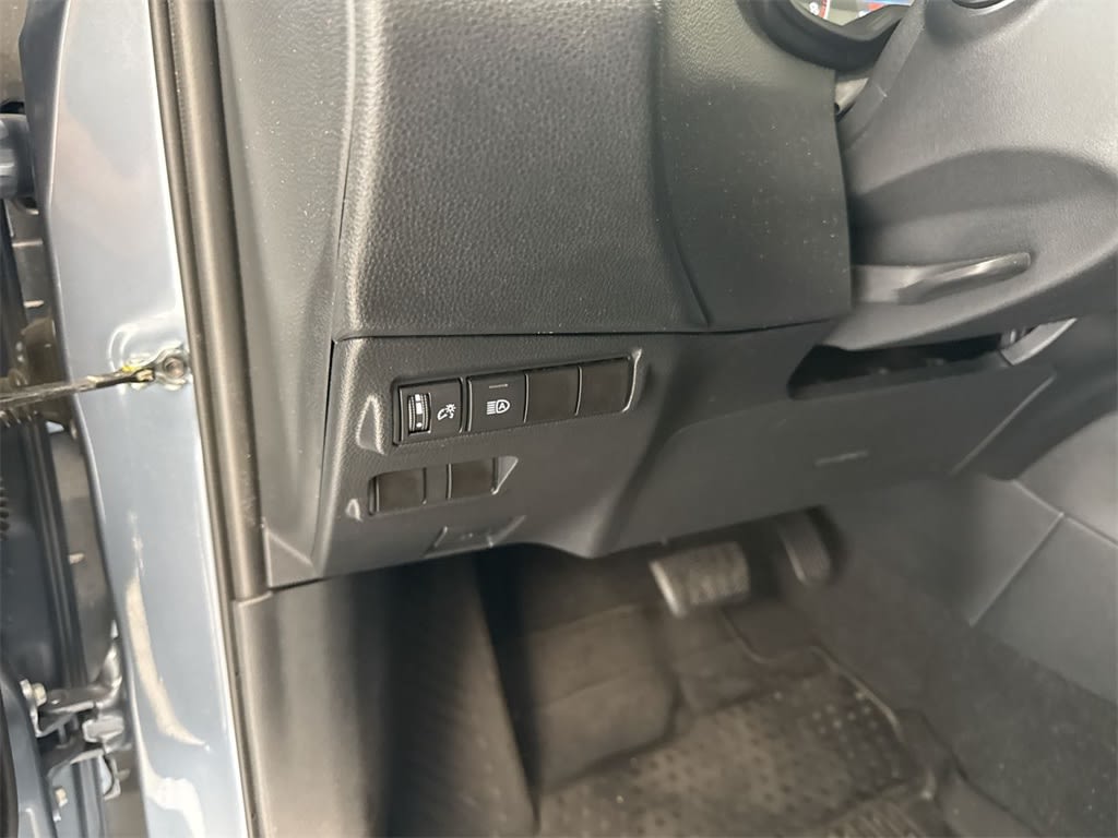 Thumbnail: 2024 Toyota Corolla Cross - 38