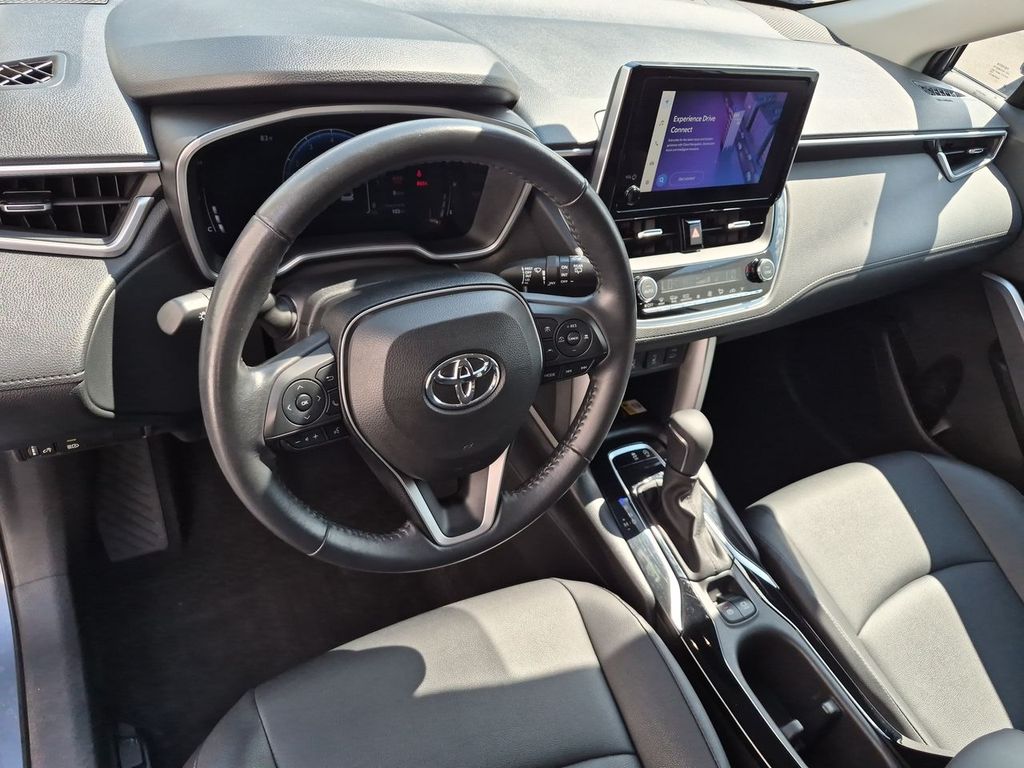 Thumbnail: 2023 Toyota Corolla Cross - 2