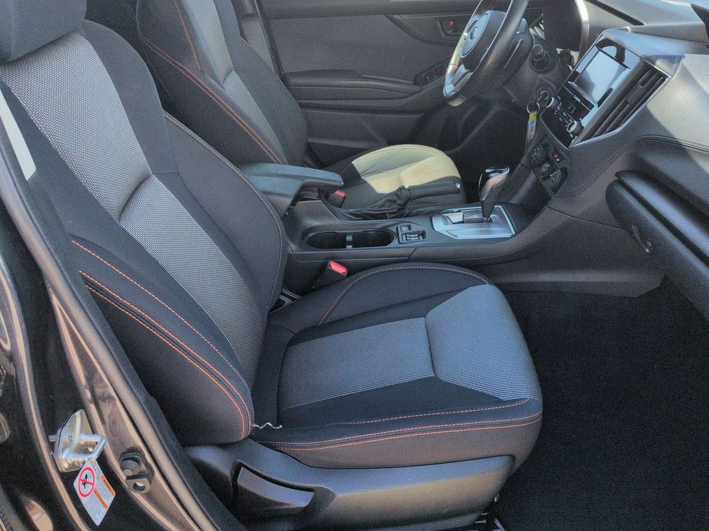 Thumbnail: 2018 Subaru Crosstrek - 10