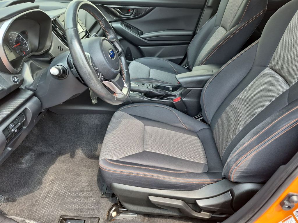 Thumbnail: 2019 Subaru Crosstrek - 10