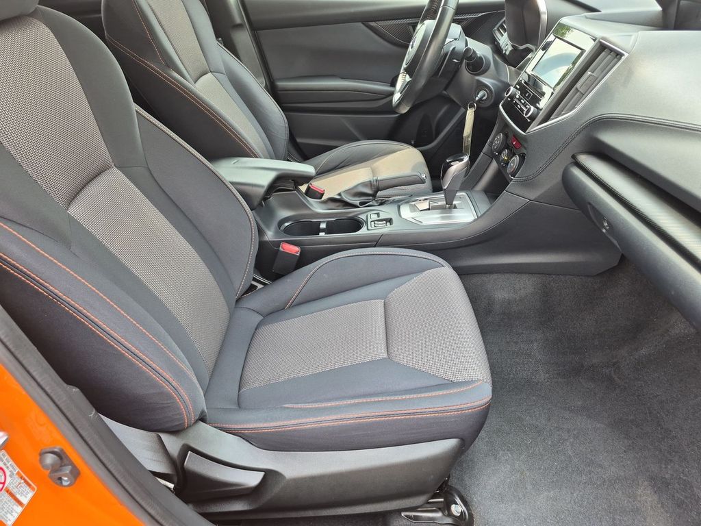 Thumbnail: 2019 Subaru Crosstrek - 11