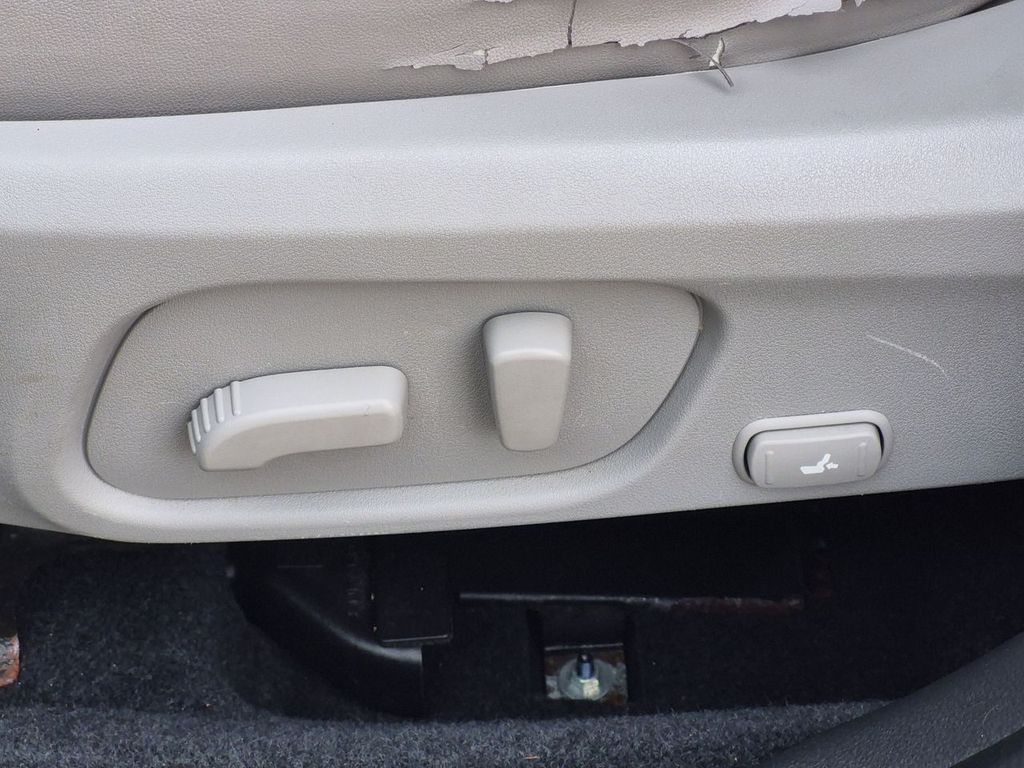 Thumbnail: 2014 Subaru Forester - 26