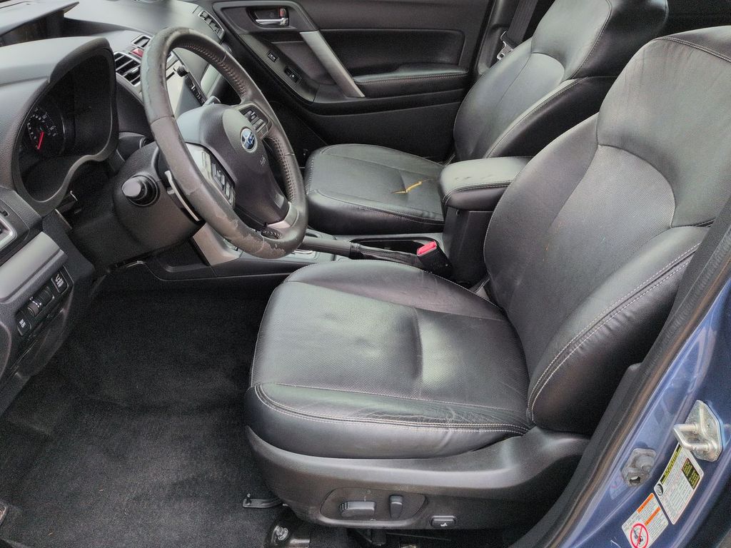 Thumbnail: 2016 Subaru Forester - 10
