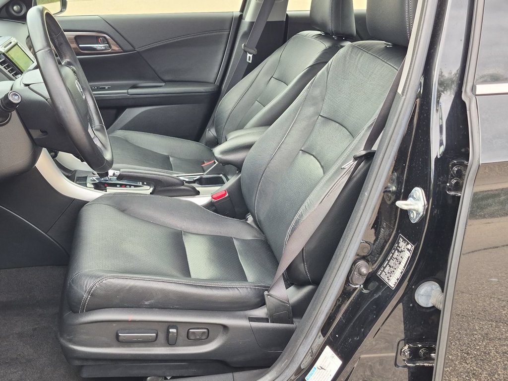 Thumbnail: 2017 Honda Accord - 10