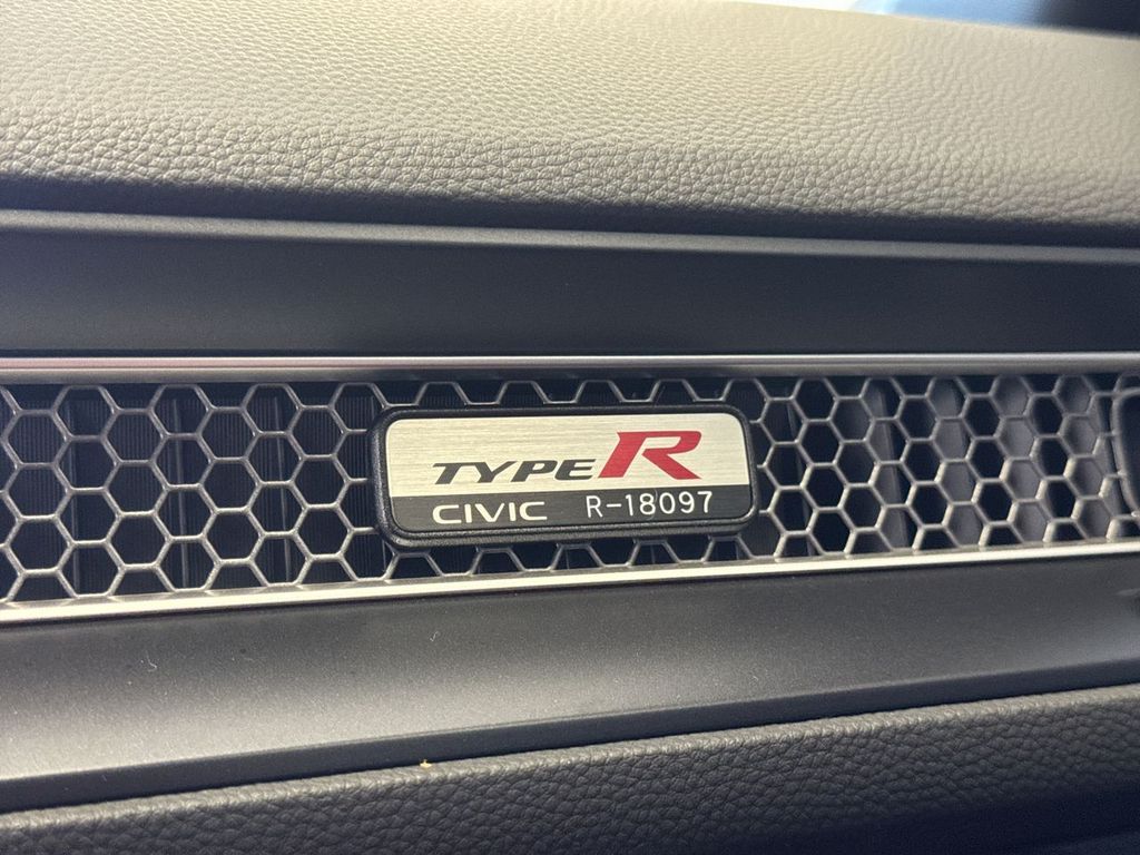 Thumbnail: 2024 Honda Civic - 40