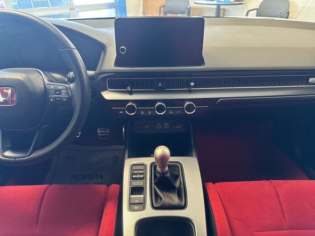 Thumbnail: 2024 Honda Civic - 15