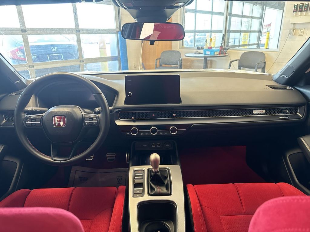 Thumbnail: 2024 Honda Civic - 10