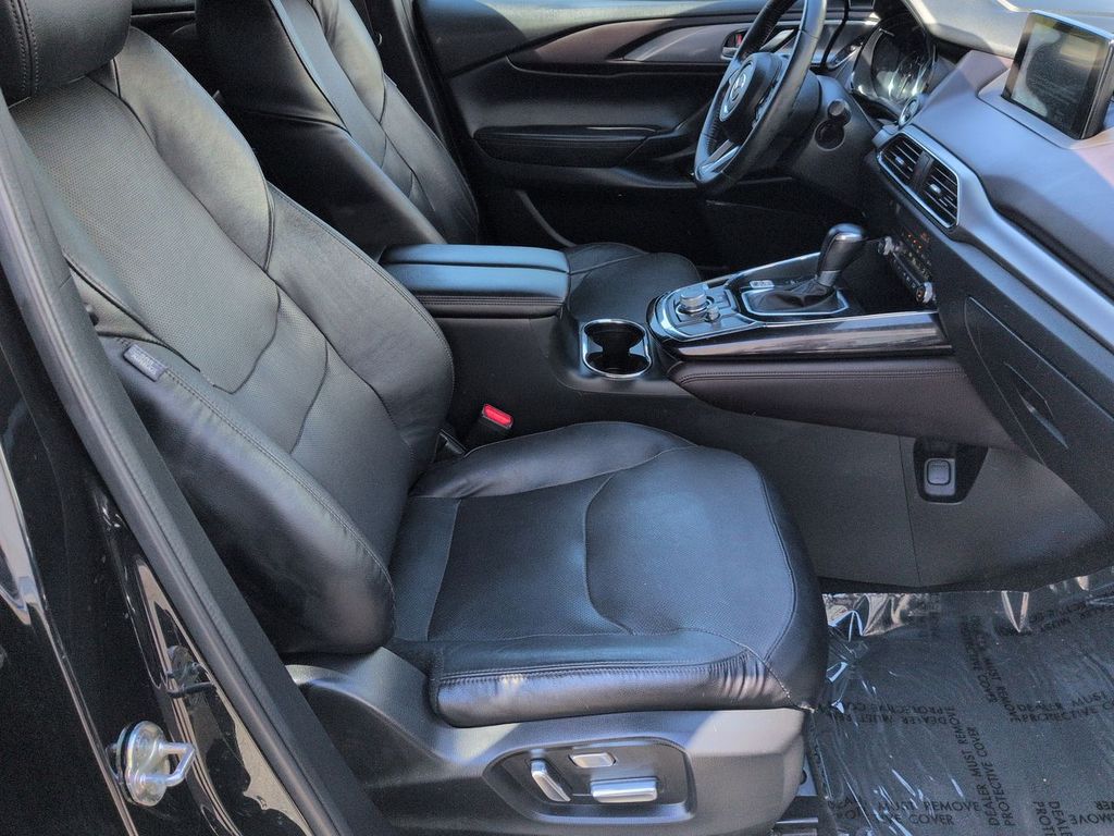 Thumbnail: 2019 Mazda CX-9 - 11
