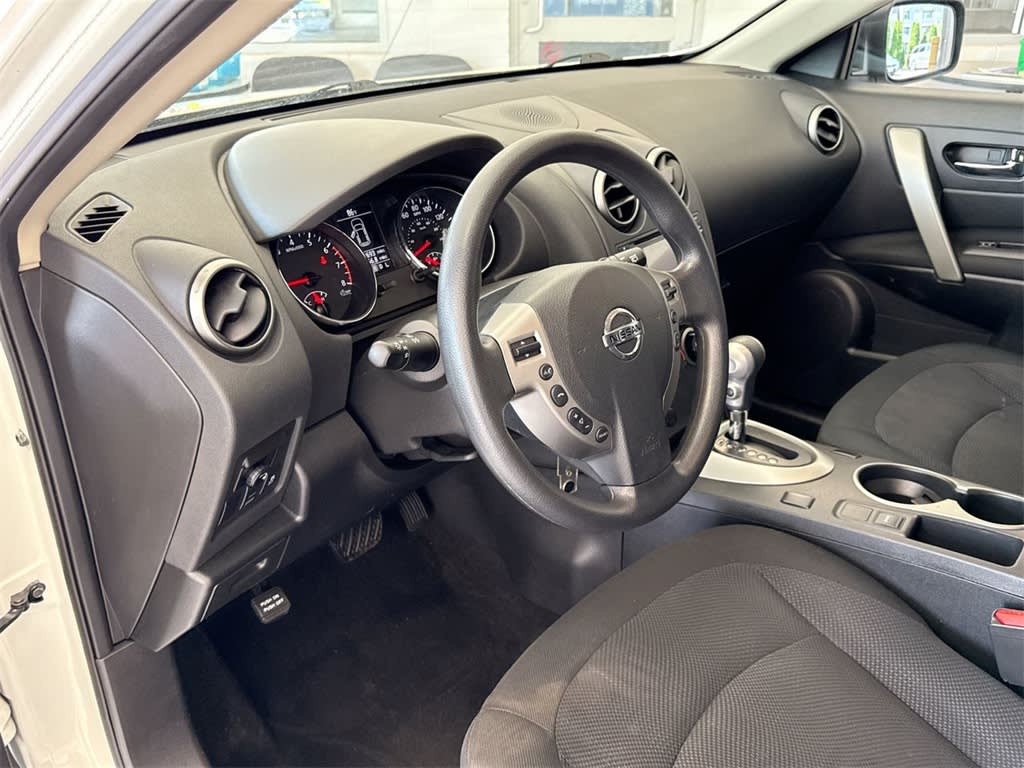 Thumbnail: 2015 Nissan Rogue - 2