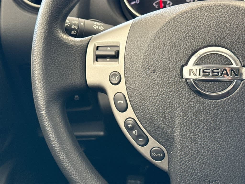 Thumbnail: 2015 Nissan Rogue - 31