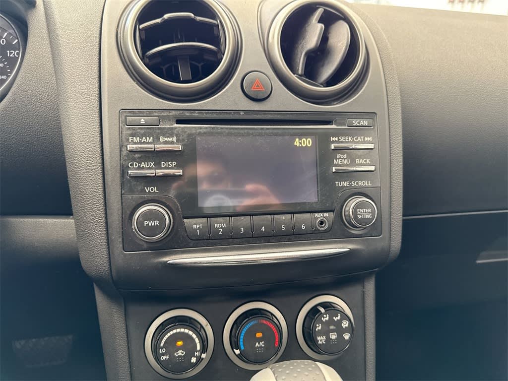 Thumbnail: 2015 Nissan Rogue - 34