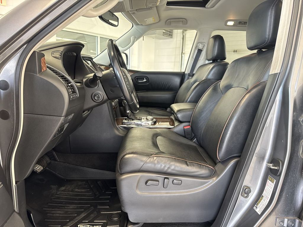 Thumbnail: 2020 Nissan Armada - 10