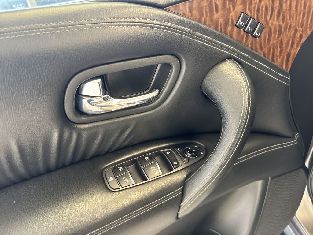 Thumbnail: 2020 Nissan Armada - 26