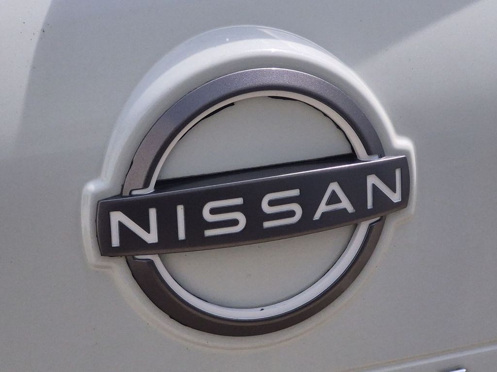 Thumbnail: 2023 Nissan Rogue - 7