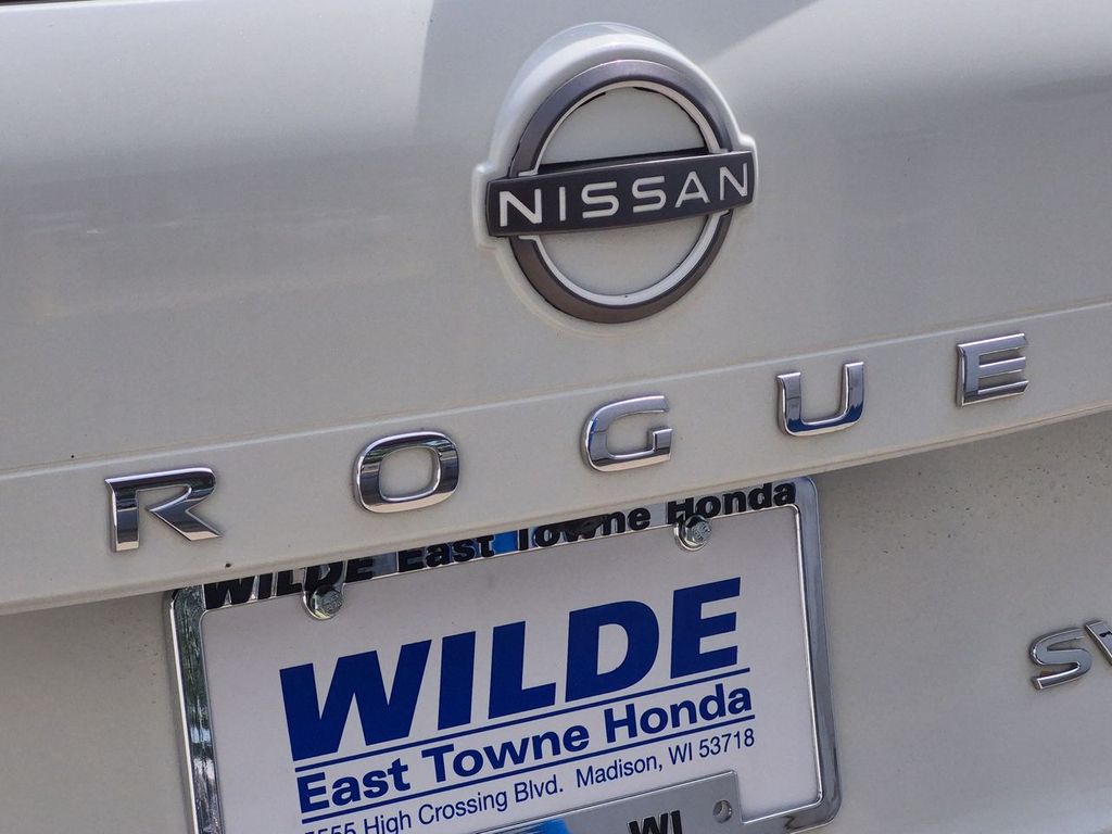 Thumbnail: 2023 Nissan Rogue - 25