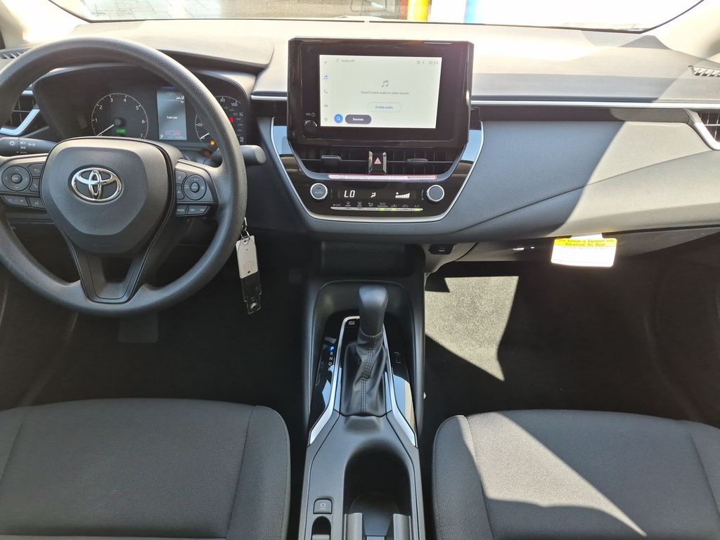Thumbnail: 2025 Toyota Corolla - 9