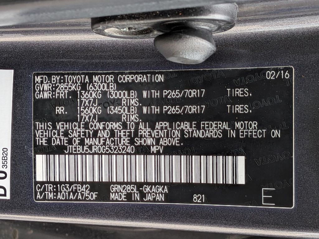 Thumbnail: 2016 Toyota 4Runner - 19