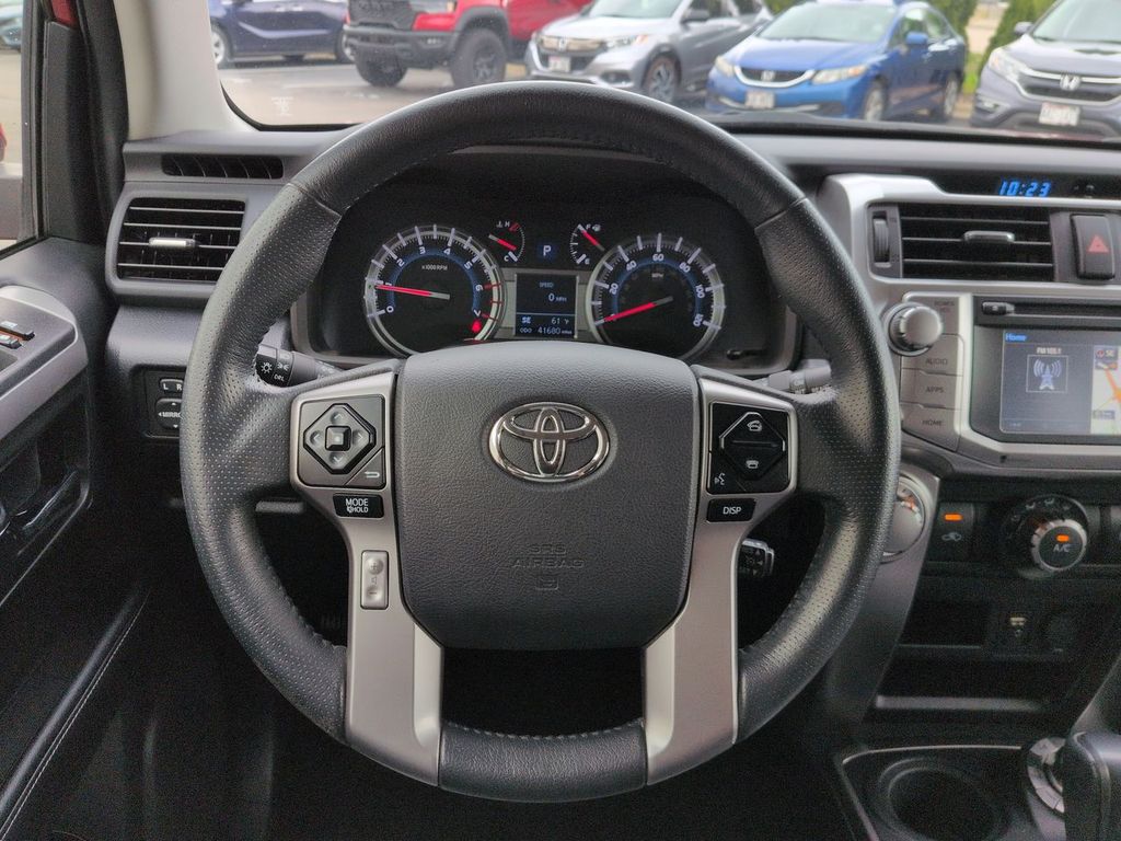 Thumbnail: 2019 Toyota 4Runner - 13