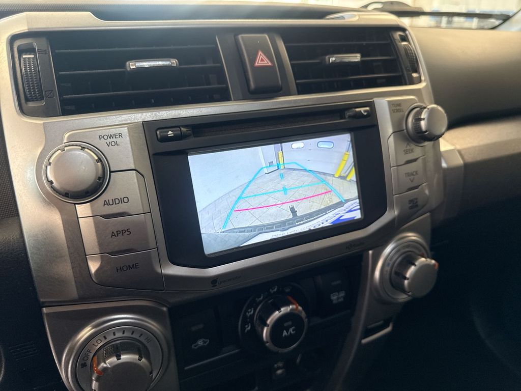 Thumbnail: 2015 Toyota 4Runner - 16