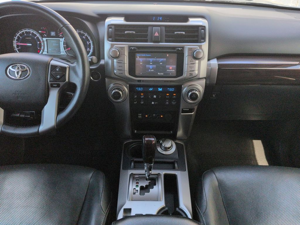 Thumbnail: 2019 Toyota 4Runner - 9