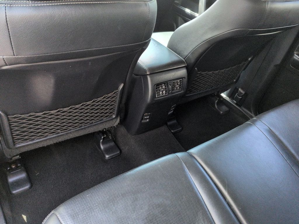Thumbnail: 2019 Toyota 4Runner - 27