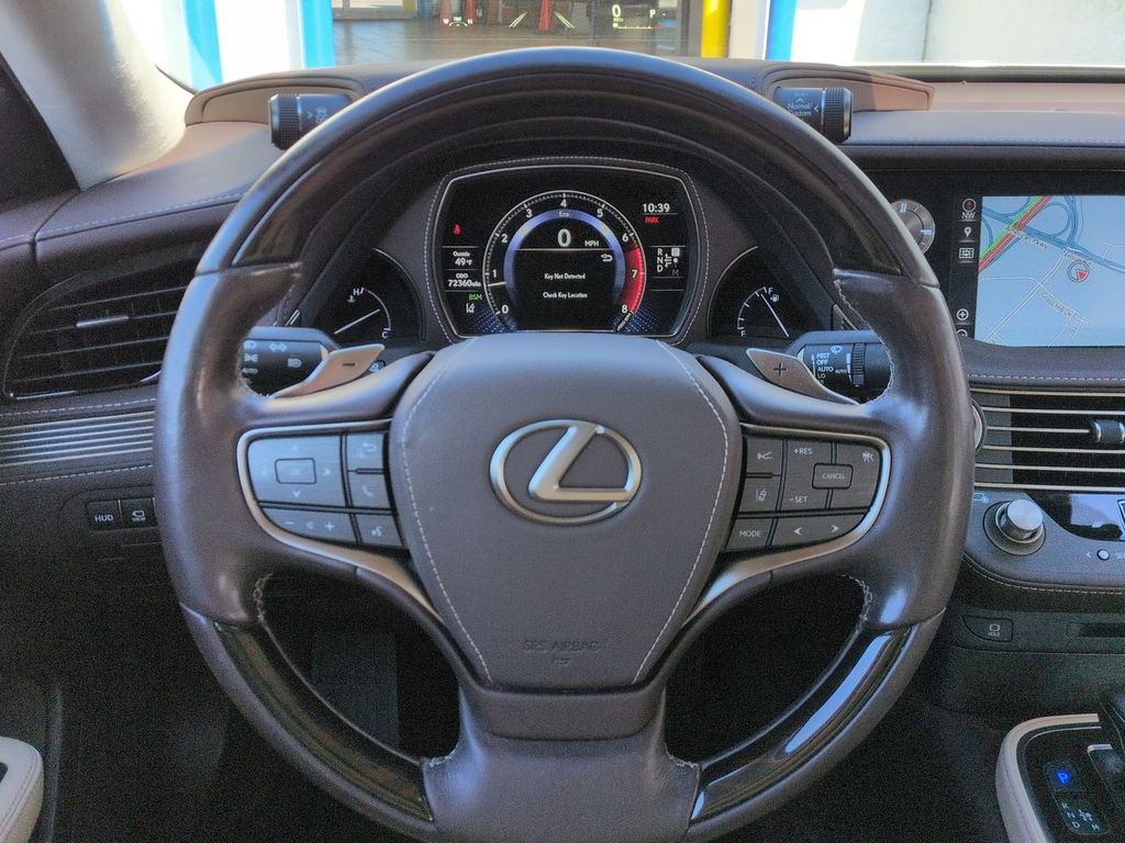 Thumbnail: 2020 Lexus LS - 13