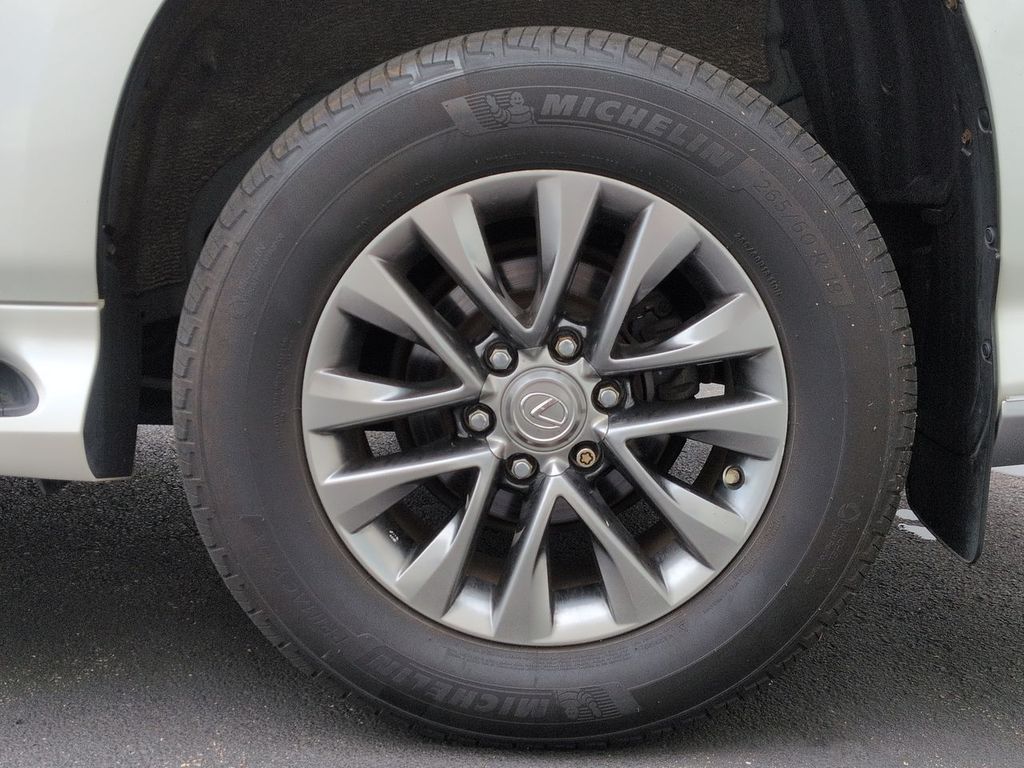 Thumbnail: 2018 Lexus GX - 8