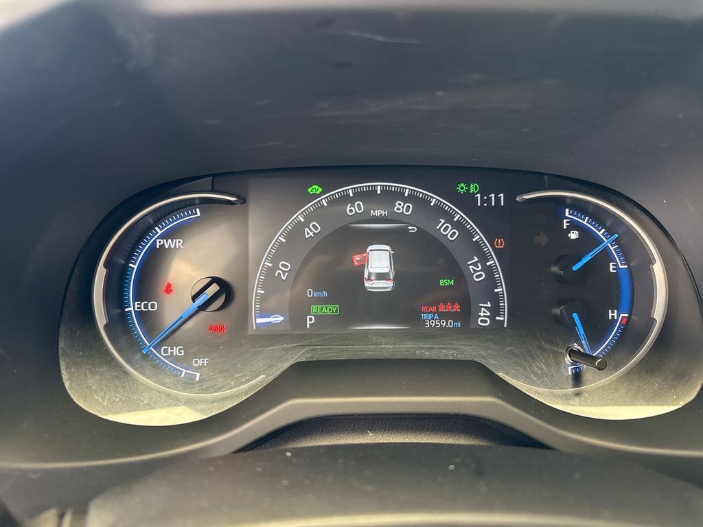 Thumbnail: 2023 Toyota RAV4 - 19