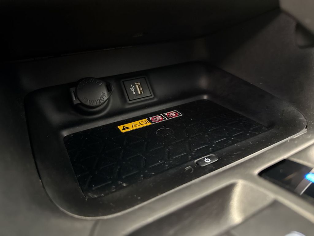 Thumbnail: 2023 Toyota RAV4 - 38