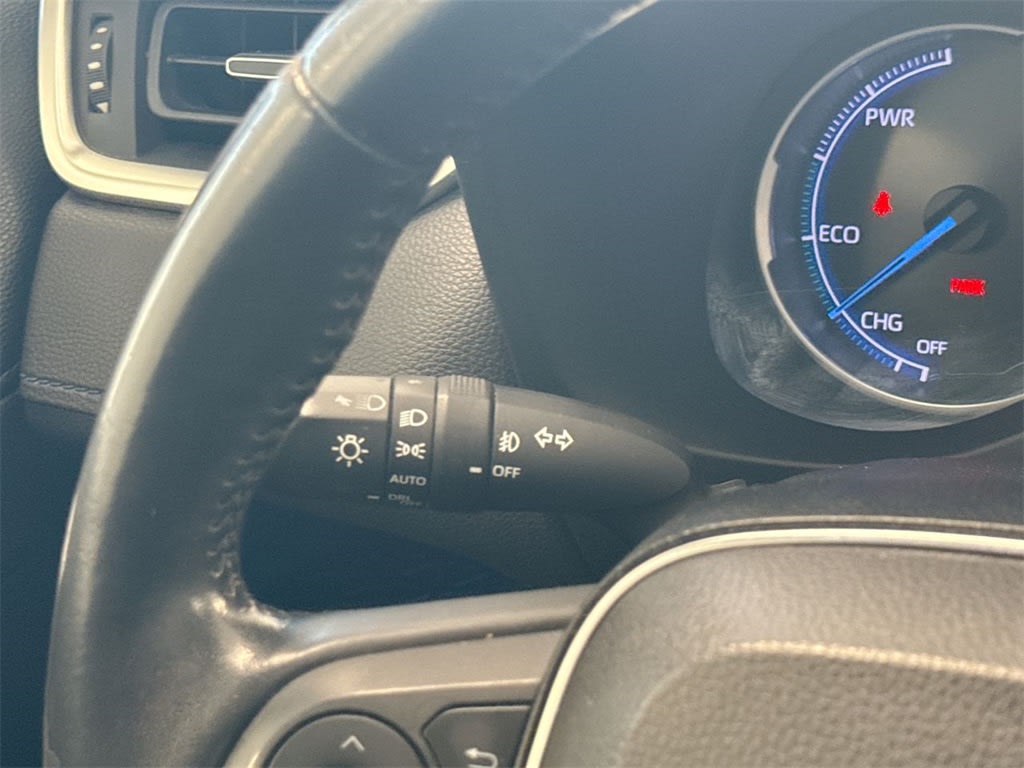 Thumbnail: 2020 Toyota RAV4 - 18