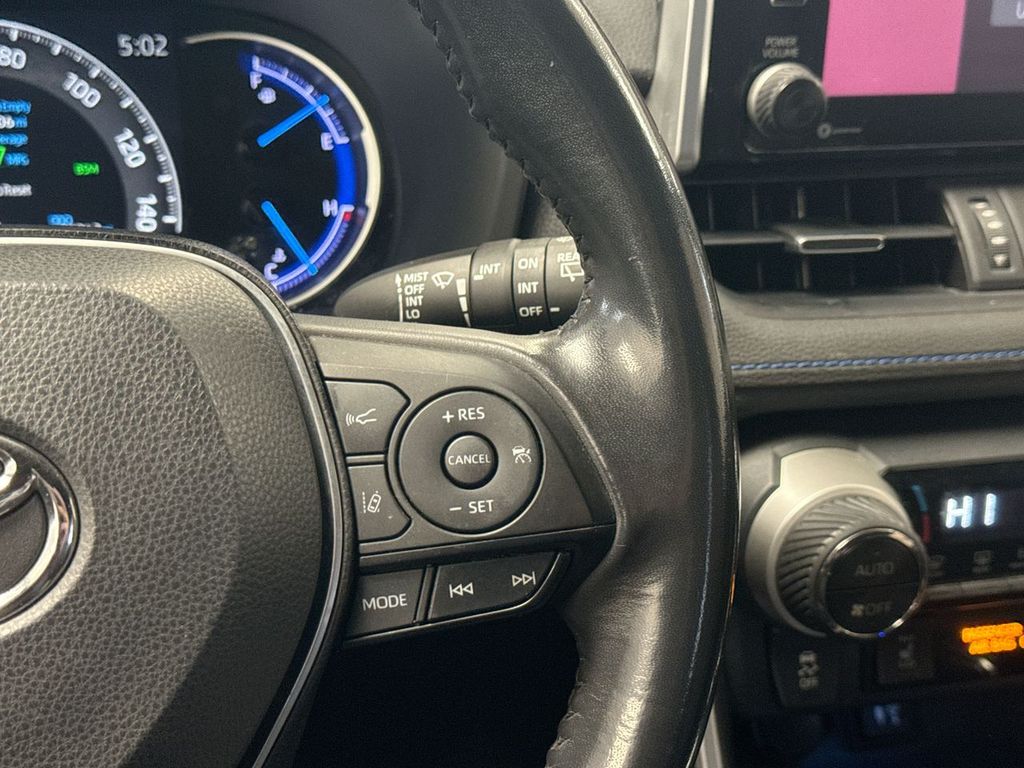 Thumbnail: 2019 Toyota RAV4 - 33