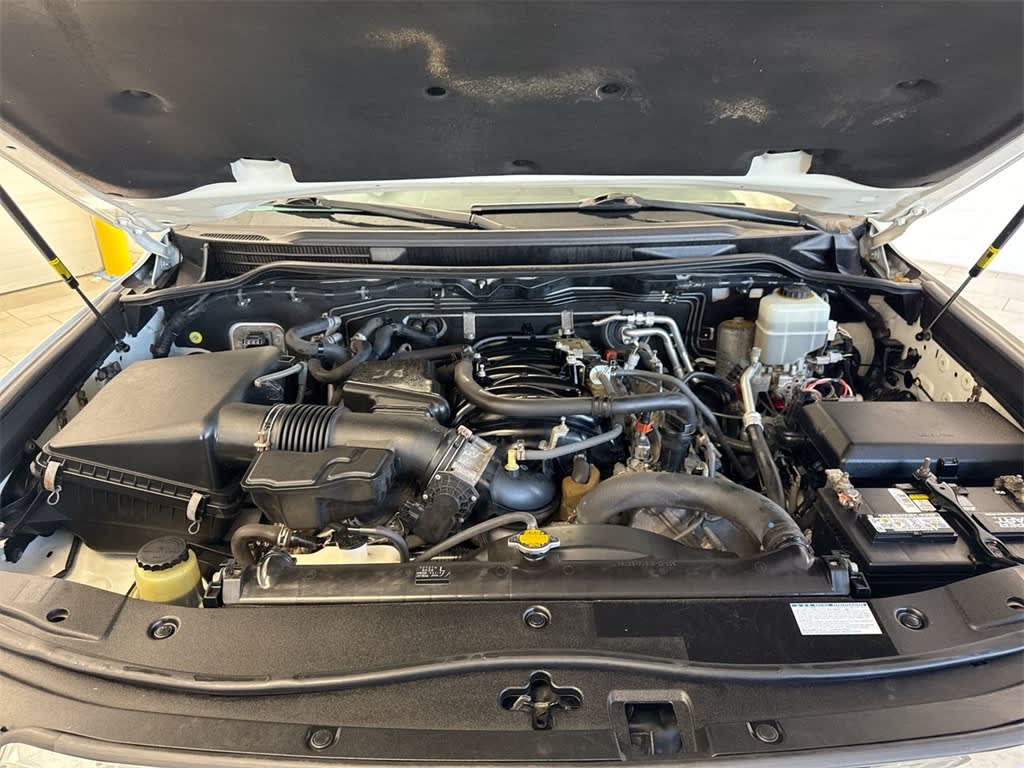 Thumbnail: 2015 Toyota Land Cruiser - 9